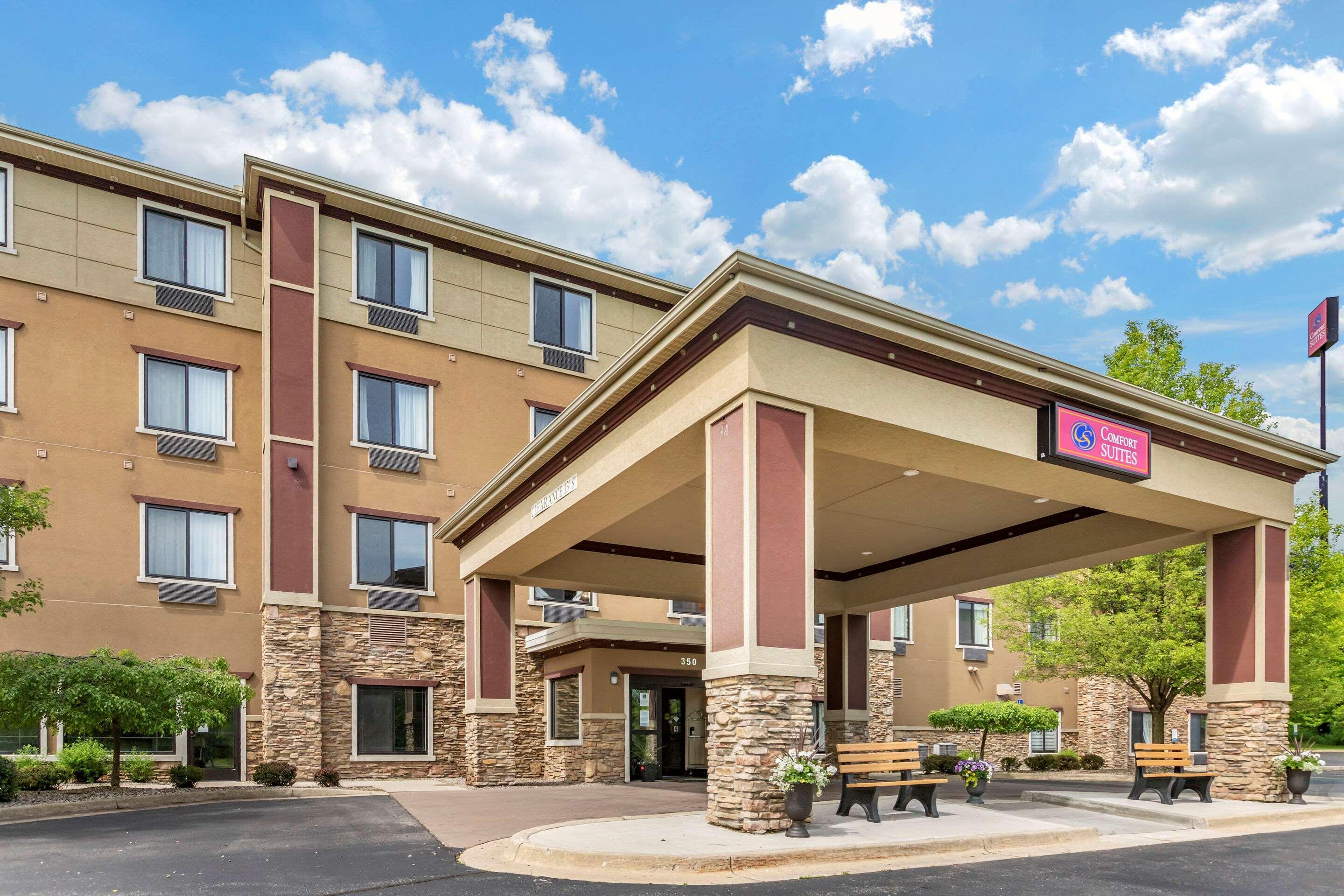 Comfort Suites Grand Rapids North Comstock Park Kültér fotó